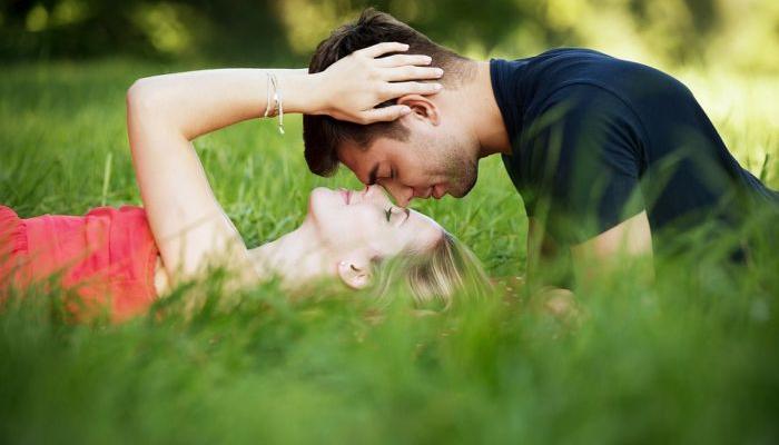 WHICH HOROSCOPE SIGNS FALL IN LOVE MOST EASILY?